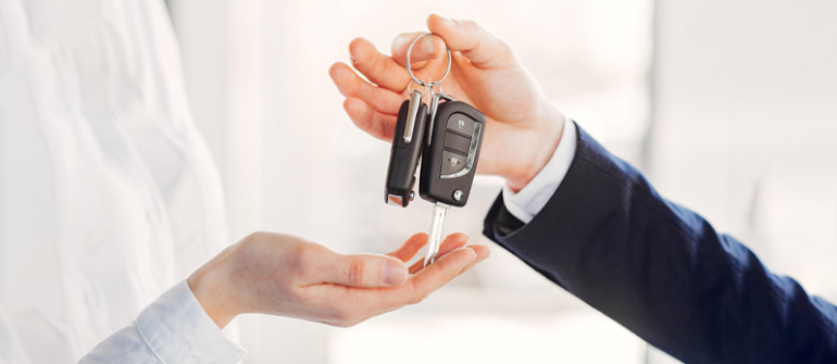 Why is purchasing a transferable extended car warranty important?